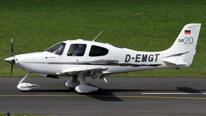 Photo of D-EMGT - Cirrus SR20 G3 operated by Hanseatischer Fliegerclub Hamburg