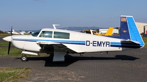Photo of D-EMYR - Mooney M20J 201 operated by Private