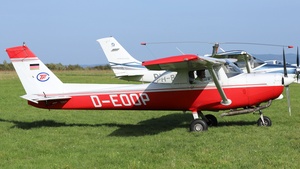 Photo of D-EOOP - Reims-Cessna F152 operated by TFC Flight Training