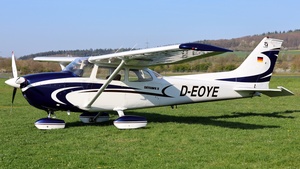 Photo of D-EOYE - Reims-Cessna F172N Skyhawk II operated by Luftsportvereinigung Schwarzwald Baar