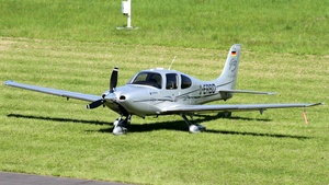Photo of D-ERBD - Cirrus SR22 G3 GTS operated by Private