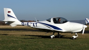 Photo of D-ESXT - Aquila A210 operated by Hanseatischer Fliegerclub Frankfurt