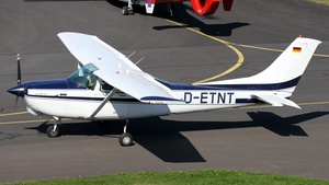 Photo of D-ETNT - Cessna R182 Skylane RG II operated by Private