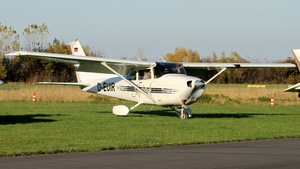 Photo of D-EUIR - Cessna 172R Skyhawk operated by Luftsportverein Bad Neuenahr-Ahrweiler