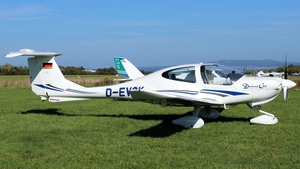 Photo of D-EVSK - Diamond DA40 Diamond Star operated by Luftsportgemeinschaft Kamp-Lintfort
