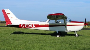 Photo of D-ERKA - Reims-Cessna F172N Skyhawk II operated by Private