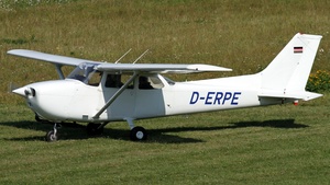 Photo of D-ERPE - Reims-Cessna F172N Skyhawk II operated by Motorflugschule Egelsbach