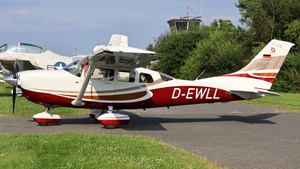 Photo of D-EWLL - Cessna T206H Turbo Stationair TC operated by Private