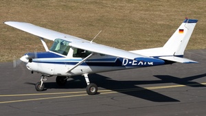 Photo of D-EXIQ - Reims-Cessna F152 operated by JP Motorflugschule