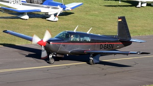 Photo of D-EASN - Mooney M20J 201 operated by Private