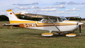 Photo of D-ECWB - Reims-Cessna F172M Skyhawk operated by Rieser Flugsportverein