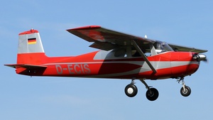 Photo of D-ECIS - Cessna 150B operated by Private