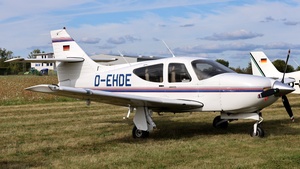 Photo of D-EHDE - Rockwell Commander 114B operated by Private