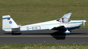 Photo of D-KIEJ - Scheibe SF 25C Rotax-Falke operated by Aero-Club Butzbach