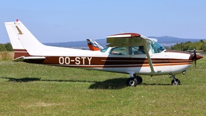 Photo of OO-STY - Cessna 172N Skyhawk II operated by Motorvliegclub Brasschaat