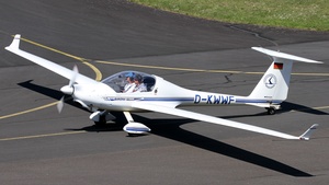 Photo of D-KWWF - Diamond HK36TTS Super Dimona operated by Sportfliegerclub Riedelbach / Taunus