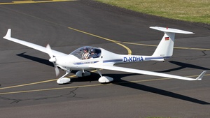 Photo of D-KDHA - Diamond HK36TC Super Dimona operated by Luftsportclub Hamm