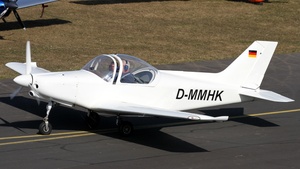 Photo of D-MMHK - Asso Aerei V Champion operated by Private
