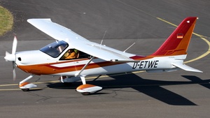 Photo of D-ETWE - Tecnam P2010 Gran Lusso operated by Private
