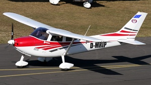 Photo of D-MRIP - Aeropilot Legend 600 operated by Luftsportclub Hamm