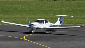 Photo of OO-SKX - Diamond DA40 Diamond Star TDI operated by Skywings Flight Training