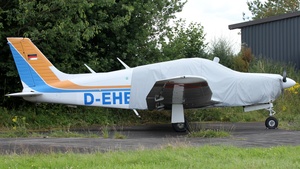 Photo of D-EHET - Piper PA-28R-201 Cherokee Arrow III operated by Private
