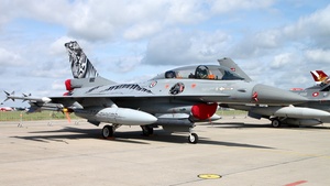 Photo of 692 - General Dynamics F-16BM Fighting Falcon operated by Royal Norwegian Air Force