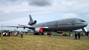 Photo of T-264 - McDonnell Douglas KDC-10-30CF operated by Royal Netherlands Air Force