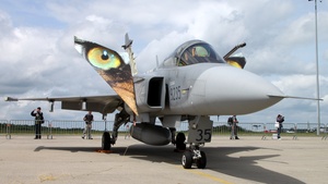 Photo of 9235 - Saab JAS 39C Gripen operated by Czech Air Force