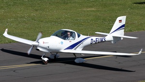 Photo of D-EUKS - Aquila A211 GX operated by Luftfahrtverein Mainz