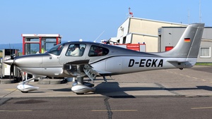Photo of D-EGKA - Cirrus SR22T G6 GTS operated by Private