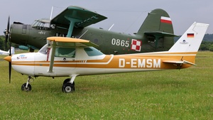 Photo of D-EMSM - Cessna 150C operated by Private