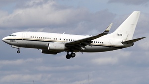 Photo of 165833 - Boeing C-40A Clipper operated by US Navy