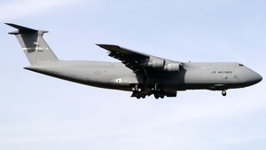 Photo of 70-0453 - Lockheed C-5A Galaxy operated by US Air Force