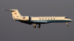 Photo of 01-0028 - Gulfstream C-37A operated by US Air Force