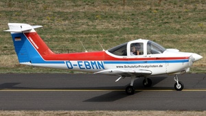 Photo of D-EBMN - Piper PA-38-112 Tomahawk operated by Flugschule Mainz
