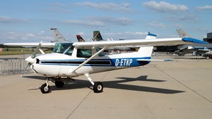 Photo of D-ETKP - Cessna 150L operated by Luftsportverein Geilenkirchen