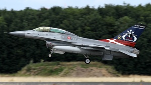 Photo of ET-210 - General Dynamics F-16BM Fighting Falcon operated by Royal Danish Air Force