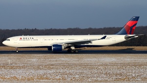 Photo of N807NW - Airbus A330-323 operated by Delta Air Lines