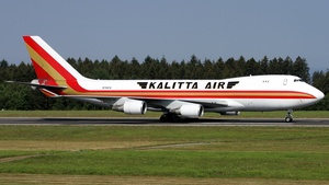 Photo of N700CK - Boeing 747-4R7F operated by Kalitta Air