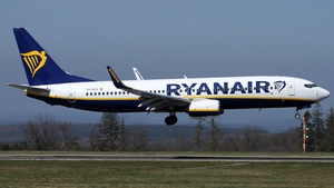 Photo of 9H-QCU - Boeing 737-8AS operated by Ryanair (opb Malta Air)