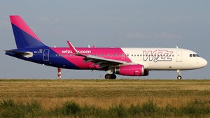 Photo of HA-LYQ - Airbus A320-232 operated by Wizz Air