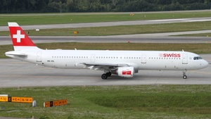Photo of HB-IOL - Airbus A321-111 operated by Swiss International Air Lines