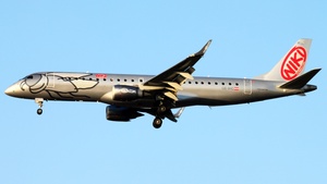 Photo of OE-IHC - Embraer ERJ-190LR operated by Niki