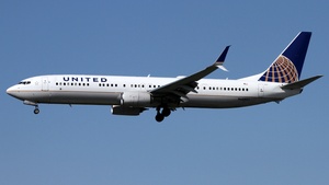 Photo of N68802 - Boeing 737-924(ER) operated by United Airlines