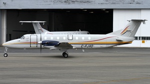 Photo of C-FJXO - Beechcraft 1900C operated by Skylink Express