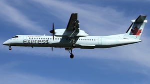 Photo of C-GGMQ - Bombardier DHC-8-402 Dash 8 Q400 operated by Air Canada Express (opb Jazz Air)