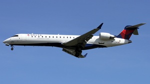 Photo of N631SK - Bombardier CRJ-701ER operated by Delta Connection (opb SkyWest Airlines)