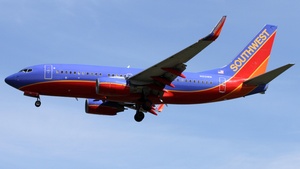 Photo of N212WN - Boeing 737-7H4 operated by Southwest Airlines