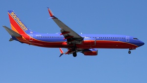 Photo of N8627B - Boeing 737-8H4 operated by Southwest Airlines